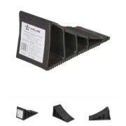 Башмак противооткатный (пластиковый) для легковых а/м AIRLINE (AJ-U-01)