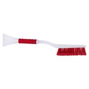 Щетка-скребок для снега 63cм с распушенной щетиной SKYWAY (S07801022)