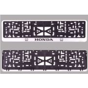Рамка для номера с защелкой с надписью «ХОНДА » белая (накатка черная)