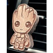 Ароматизатор в дефлектор Грут в коричнево-белом цвете