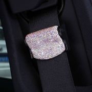 Фиксатор ремня безопасности (белые стразы)