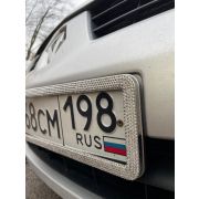 Рамка для номера со стразами Белыми (1шт)