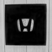 Наклейка логотип на руль со стразами Хонда